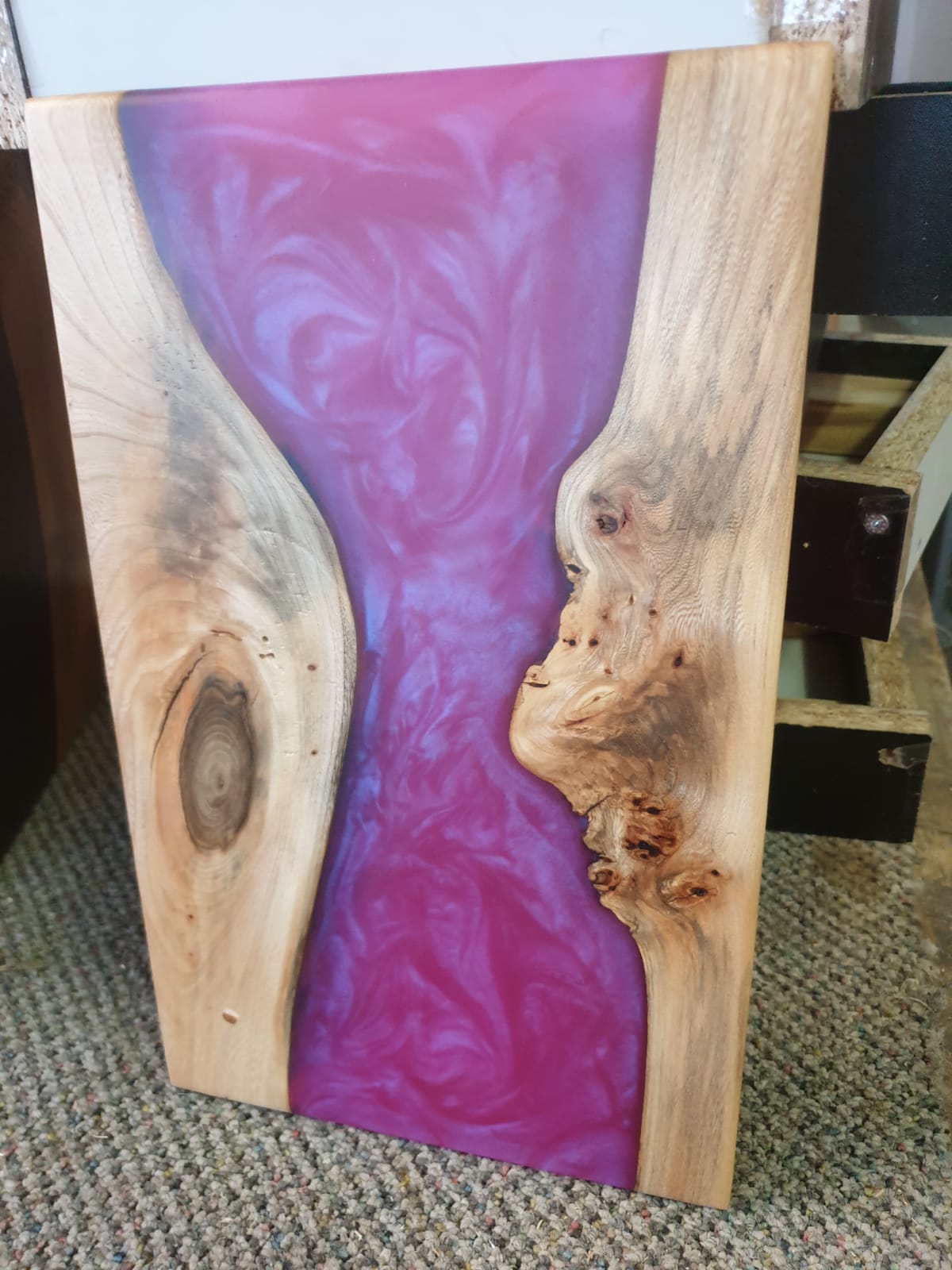 Anfertigung diverser Muster, gestaltet mit Epoxidharz Tischlerei Martin Förster